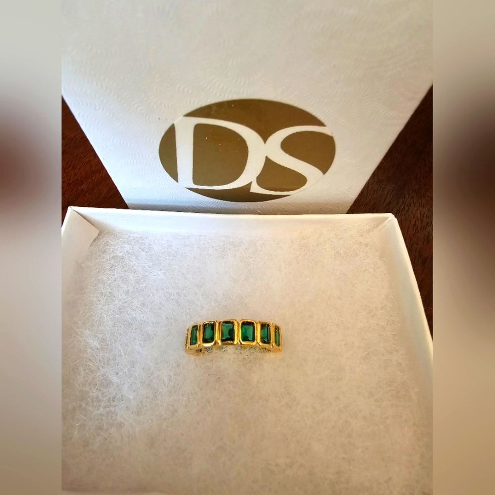Daniela Swaebe Emerald Cut Eternity Ring Size 6